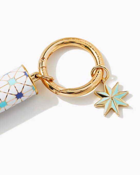 Charm para Case de Batom Carolina Herrera